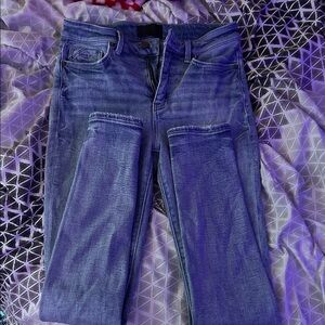 blue skinny jeans